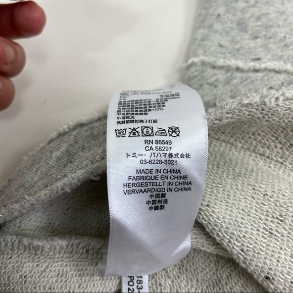 Tommy Bahama gold fleck sweater top. Size Medium - Picture 10 of 11